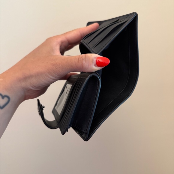 Coach Medium Corner Zip Wallet in Black Canvas - Picture 6 of 11